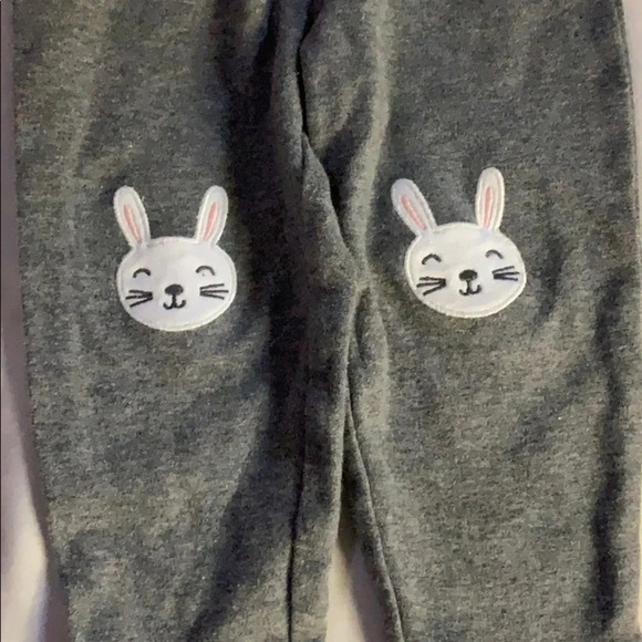 ⭐️Host Pick⭐️ Carter’s Bunny Set size 12 months - Picture 6 of 8